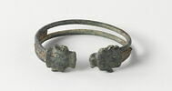 bracelet, image 1/2