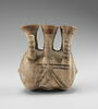 vase, image 2/2