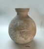 vase, image 2/2