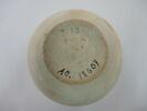 vase, image 2/2