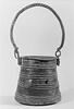 vase, image 3/3