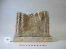 stèle, image 1/2