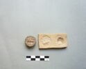 cachet, image 2/2