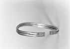bracelet, image 3/3
