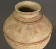 vase, image 2/2
