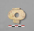 objet indéterminé ; décoration du mobilier, image 1/2
