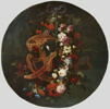 Casque, sabre et fleurs en feston, image 1/5