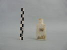 flacon carré, fragment, image 1/3