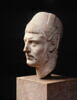 statue, image 4/8