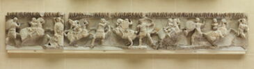 Frise du temple d'Artemis à Magnésie du Méandre, image 3/3