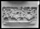 Frise du temple d'Artemis à Magnésie du Méandre, image 2/2