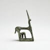 statuette, image 2/4