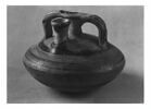 vase à étrier, image 1/2