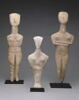 statuette, image 2/2