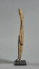 statuette, image 2/3