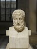 statue, image 3/9