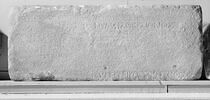 bloc de parement ; inscription, image 2/2