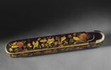 Plumier à décor floral dédié à Amin Sultan, image 20/20