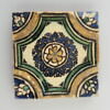 Carreau à décor de médaillons à rosette, image 1/2