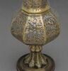 Vase aux pattes de lion, image 13/18