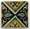 Carreau à décor floral dans des losanges, image 1/3