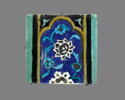 Carreau à décor de cartouche à motifs floraux, image 1/2