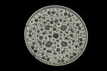 Plat à décor floral d'inspiration Ming, image 7/9