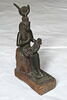 figurine d'Isis allaitant, image 1/5