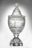 Coupe couverte, dite Urne Montes de Oca, image 1/5