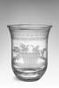 Gobelet de forme tulipe, taillé et gravé, image 1/3