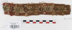 bande décorative d'habillement ; fragment, image 1/4