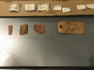 14 fragments décoratifs de petites dimensions en bois, fer et bronze doré, image 2/3