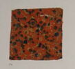 Petit fragment rectangulaire à fond rouge, image 1/5