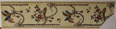 Bande à fond blanc ; décor de guirlandes de roses et palmes, image 1/5